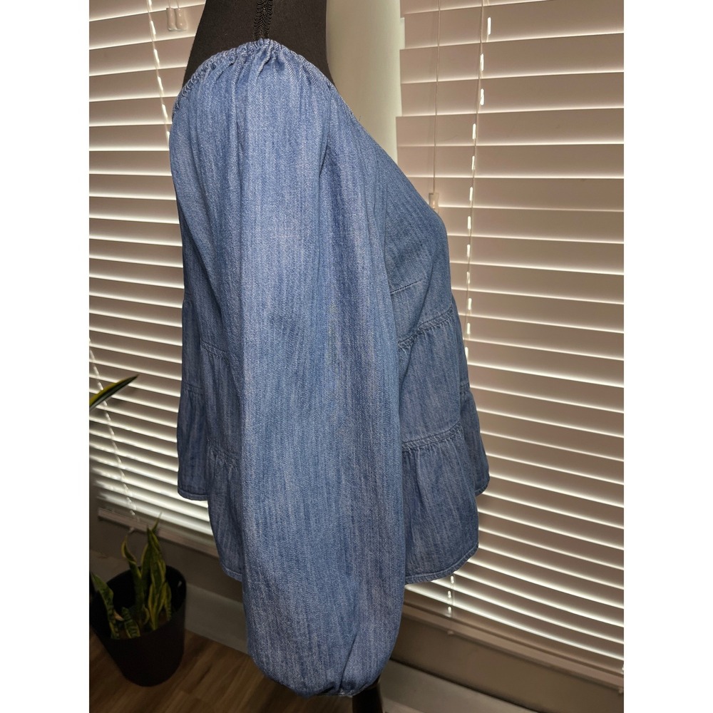 Old Navy Tiered Blue Denim Blouse Medium Puff Sleeve Babydoll Cottagecore - Picture 2 of 9